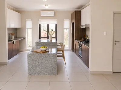 4 Bedroom Townhouse For Sale in Sandton - uaQU.webp