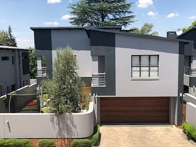4 Bedroom Townhouse To Rent in Sandton - ED9X.webp