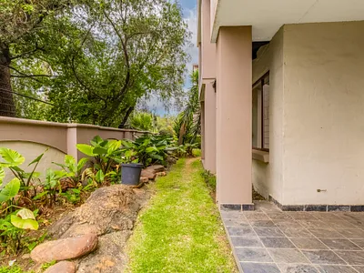 3 Bedroom Apartment For Sale in Randburg - wn64.webp