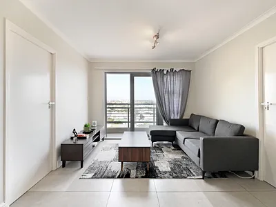2 Bedroom Apartment To Rent in Cape Town - img