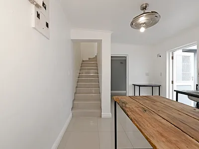 3 Bedroom House For Sale in Cape Town - bcDP.webp
