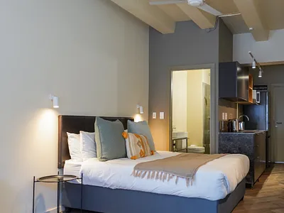 0.5 Bedroom Apartment To Rent in Cape Town - RjrW.webp