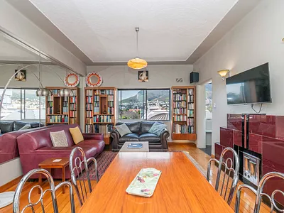 2 Bedroom Apartment To Rent in Cape Town - f7Uf.webp