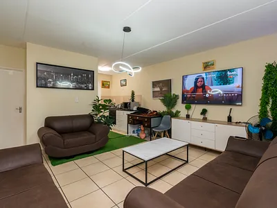 2 Bedroom Apartment For Sale in Blouberg - LcwW.webp