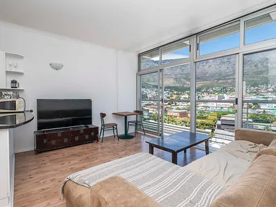 1 Bedroom Apartment To Rent in Cape Town - IbWF.webp