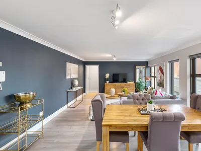 2 Bedroom Apartment For Sale in Cape Town - Omzz.webp