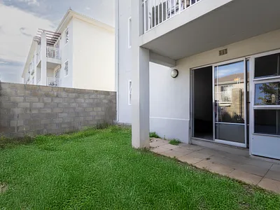 3 Bedroom Apartment For Sale in Parow - aY4T.webp