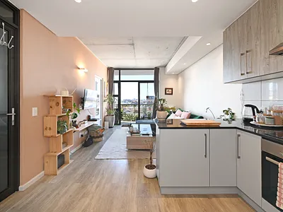 2 Bedroom Apartment To Rent in Cape Town - toqW.webp