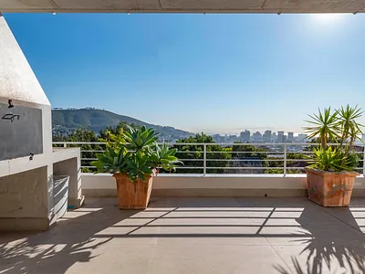 3 Bedroom House To Rent in Cape Town - kLpe.webp