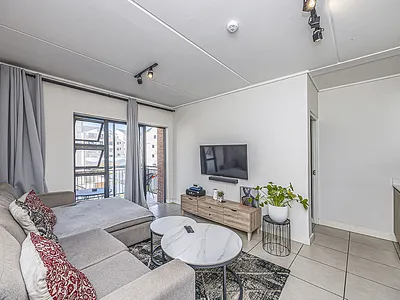 1 Bedroom Apartment For Sale in Milnerton - Scsz.webp
