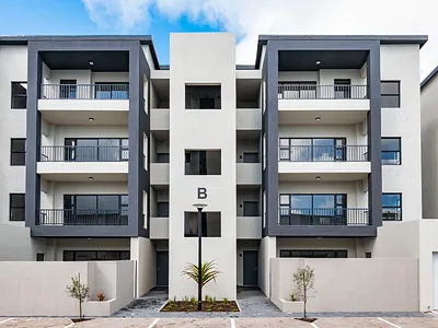 3 Bedroom Apartment To Rent in Blouberg - 757Q.webp