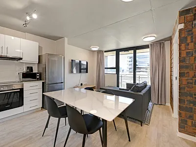 2 Bedroom Apartment To Rent in Cape Town - img
