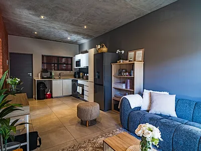 1 Bedroom Apartment For Sale in Johannesburg - x9WD.webp