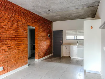 1 Bedroom Apartment For Sale in Johannesburg - hhT2.webp