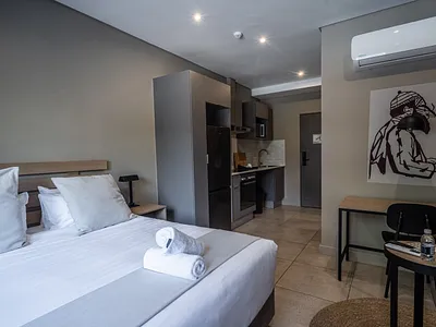 1 Bedroom Apartment For Sale in Sandton - 0XiX.webp
