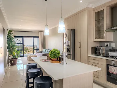 2 Bedroom Apartment To Rent in Sandton - img