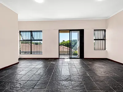 2 Bedroom Apartment To Rent in Blouberg - img