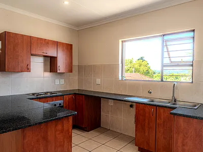 2 Bedroom Apartment For Sale in Johannesburg - Oc7f.webp