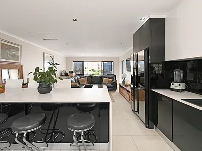 3 Bedroom Apartment For Sale in Blouberg - wF6w.webp