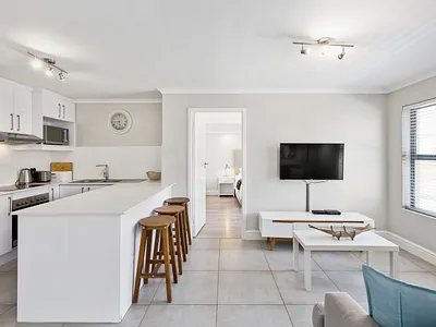 3 Bedroom Apartment For Sale in Cape Town - R7VF.webp