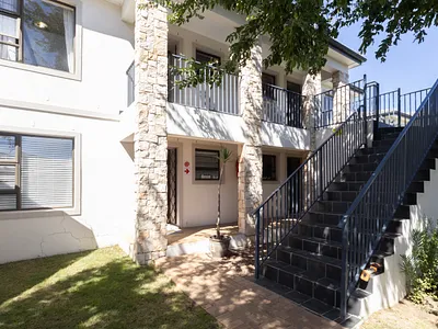 2 Bedroom Apartment To Rent in Milnerton - Kf5i.webp