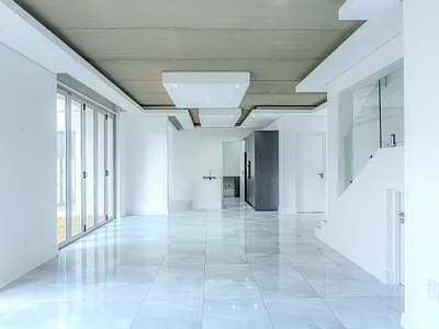 4 Bedroom Townhouse For Sale in Sandton - 7R2w.webp