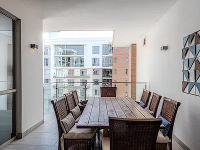 2 Bedroom Apartment For Sale in Johannesburg - img