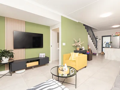 2 Bedroom Apartment For Sale in Kraaifontein - img
