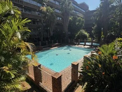 3 Bedroom Apartment For Sale in Pretoria - img
