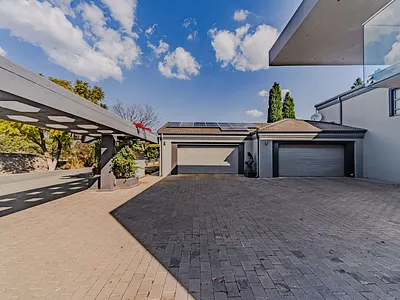 5 Bedroom House For Sale in Pretoria - D60c.webp
