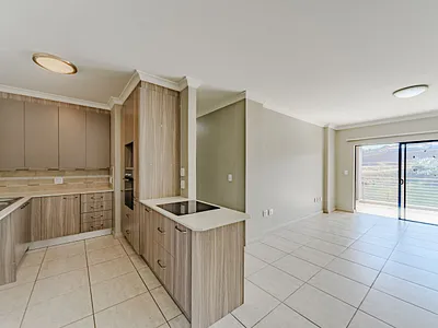 2 Bedroom Apartment For Sale in Waterkloof Estate, Pretoria - 4rOL.webp