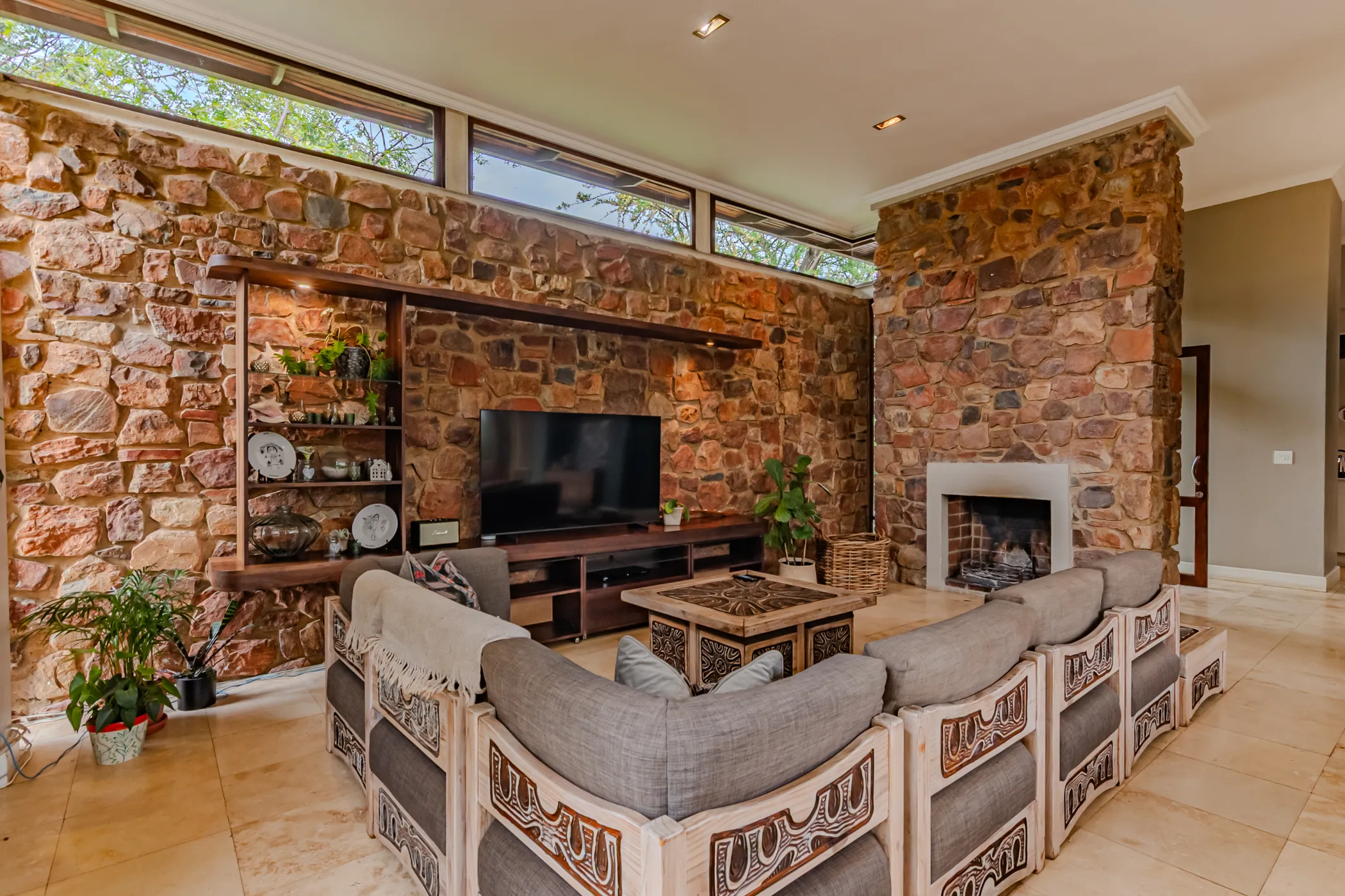 Carousel Indicator - 17FC.webp