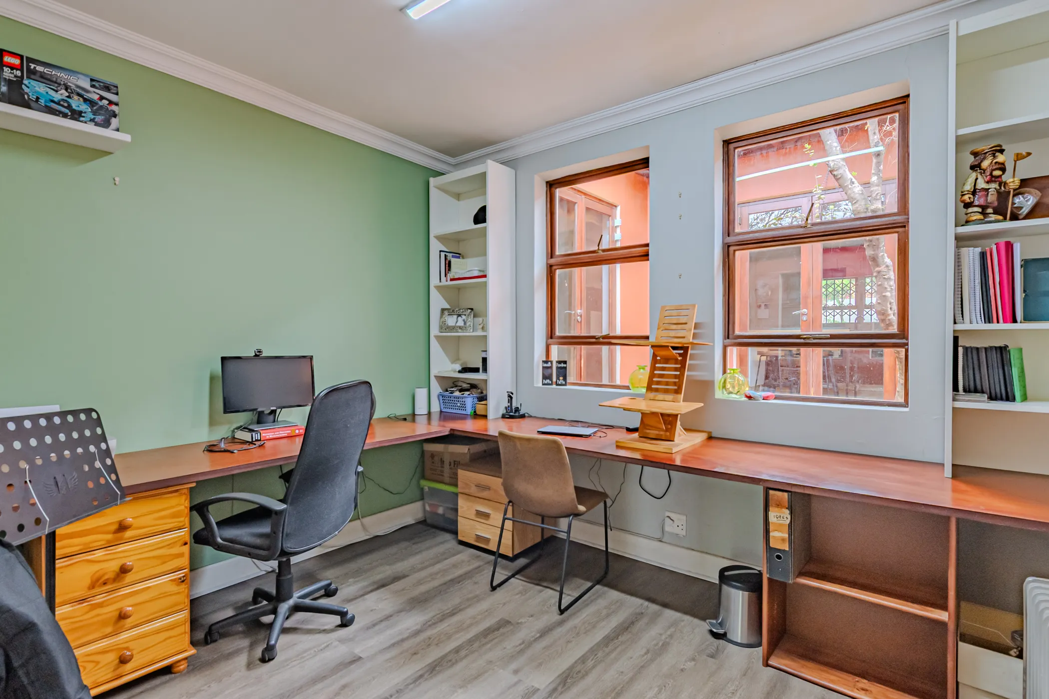 Carousel Indicator - DWYr.webp