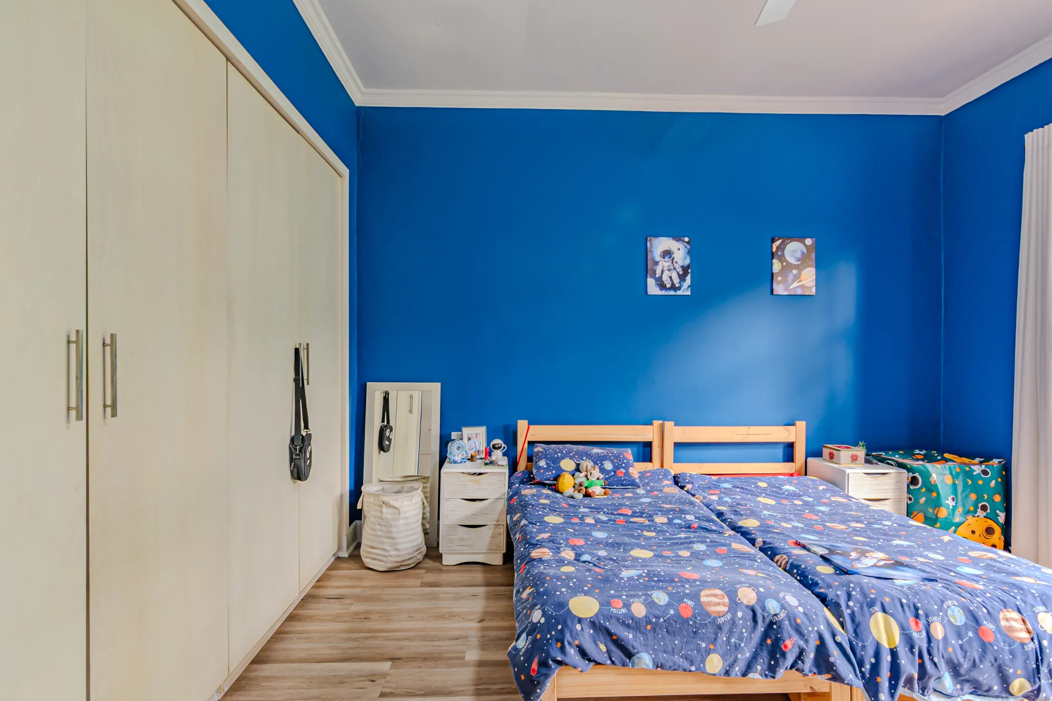 Carousel Indicator - eW19.webp