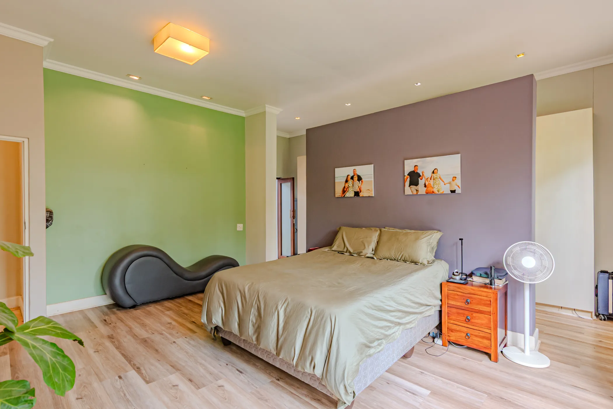 Carousel Indicator - uvHb.webp