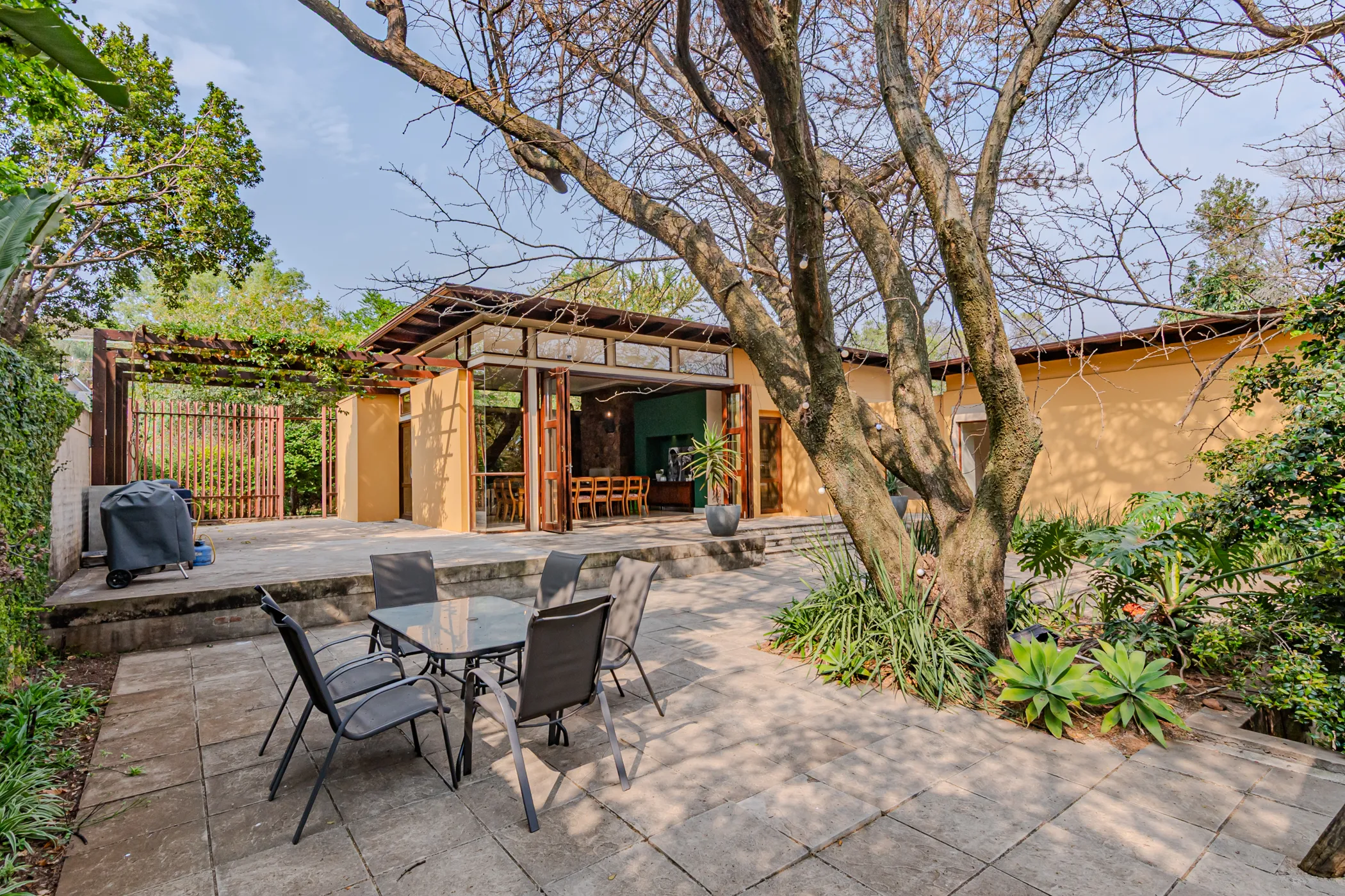 Carousel Indicator - z1aW.webp