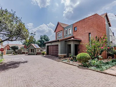 2 Bedroom House For Sale in Pretoria - iqv7.webp