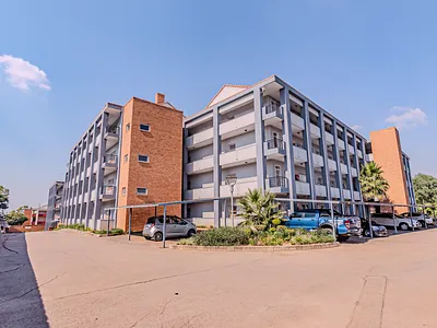 2 Bedroom Apartment For Sale in Pretoria - 469M.webp