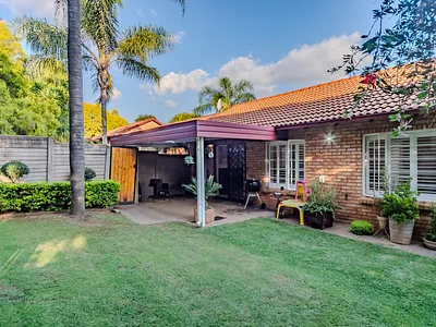 3 Bedroom Townhouse For Sale in Pretoria - XaTQ.webp