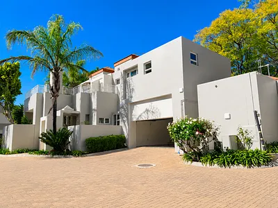 4 Bedroom Townhouse For Sale in Sandton - img