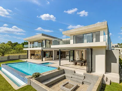5 Bedroom House For Sale in Randburg - 8eGB.webp