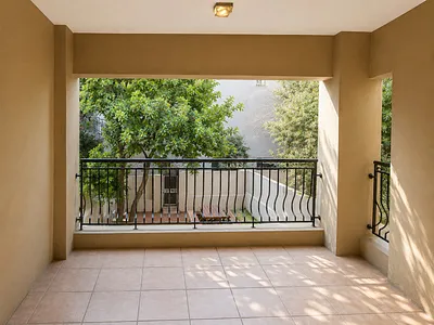 2 Bedroom Apartment To Rent in Sandton - UHLy.webp