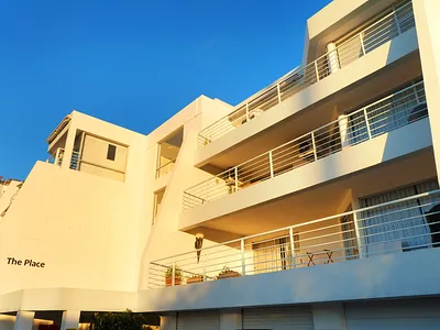 2 Bedroom Apartment To Rent in Cape Town - NDYy.webp