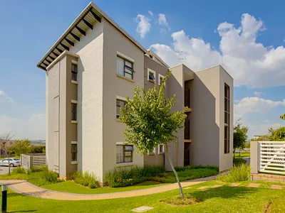2 Bedroom Apartment To Rent in Sandton - xiCO.webp