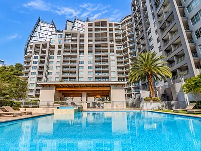 2 Bedroom Apartment For Sale in Sandton - img