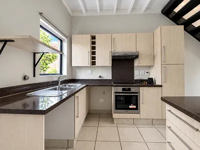2 Bedroom Apartment To Rent in Sandton - img