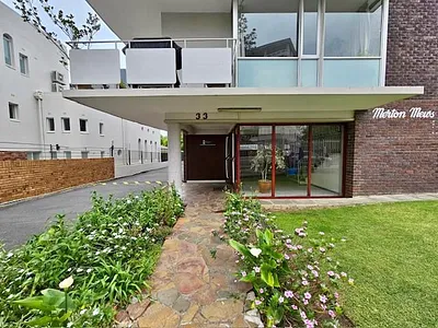 0.5 Bedroom Apartment For Sale in Cape Town - x82B.webp