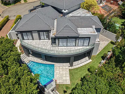 4 Bedroom House To Rent in Sandton - img