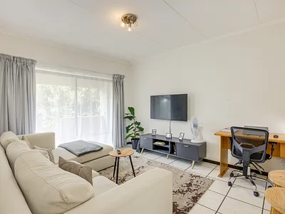 1 Bedroom Apartment For Sale in Sandton - AB3m.webp