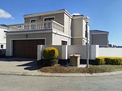 3 Bedroom Townhouse To Rent in Sandton - XMSm.webp